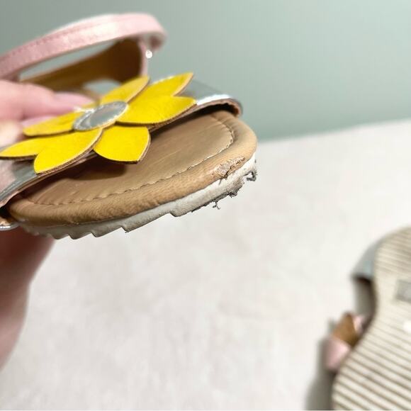 Olivia Miller Girl Kid's Yellow Sunflower Open Toe Flat Sandals size 10 - Picture 5 of 8